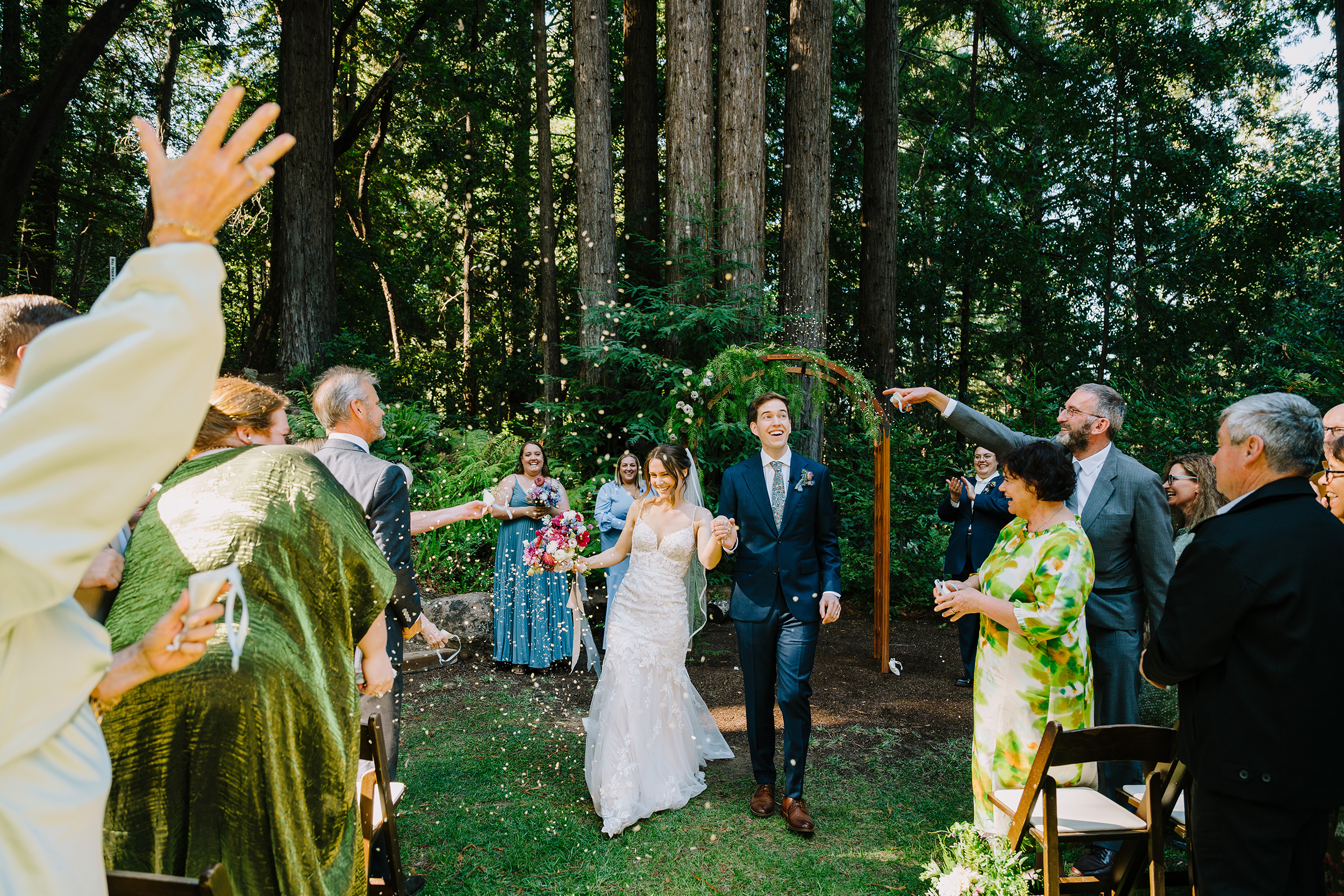 bride and groom getting married The Sequoia Retreat Center